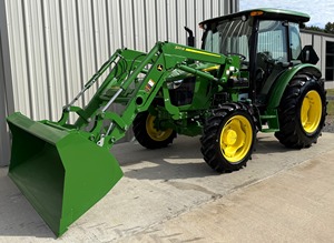 JOHN DEER 2016 835 4X4 Tractor Agrícola con Tracción en las Cuatro Ruedas, Bomba Principal, Caja de Cambios, Rodamiento, Motor de 75HP, Automático, Digital, Origen Estadounidense, 220V - Product Image 3