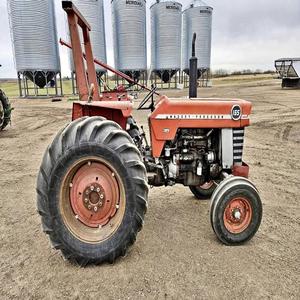 Achetez le tracteur Massey Ferguson 165 Livraison rapide Qualité supérieure Parfait pour les travaux agricoles et les tâches lourdes - Product Image 5