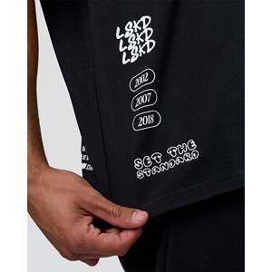 T-shirt surdimensionné épais noir et blanc 240 GSM, imprimé en sérigraphie - Product Image 3