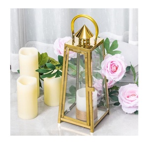 Elegante linterna de acero inoxidable para decoración de centro de mesa de boda con encanto rústico vintage duradero y fácil de limpiar - Product Image 6