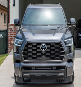 รถยนต์มือสองปี 2023 TOYOTA SEQUOIA PLATINUM 4X4 พวงมาลัยซ้าย/ขวา - Product Image 1