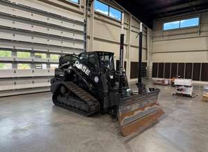 Free Shipping <b>Case</b> DL550 Minotaur Compact Dozer Loader Heat/AC CE EPA Approved Crawler Loader with Front Dozer Blade <b>Attachment</b> - Product Image 2