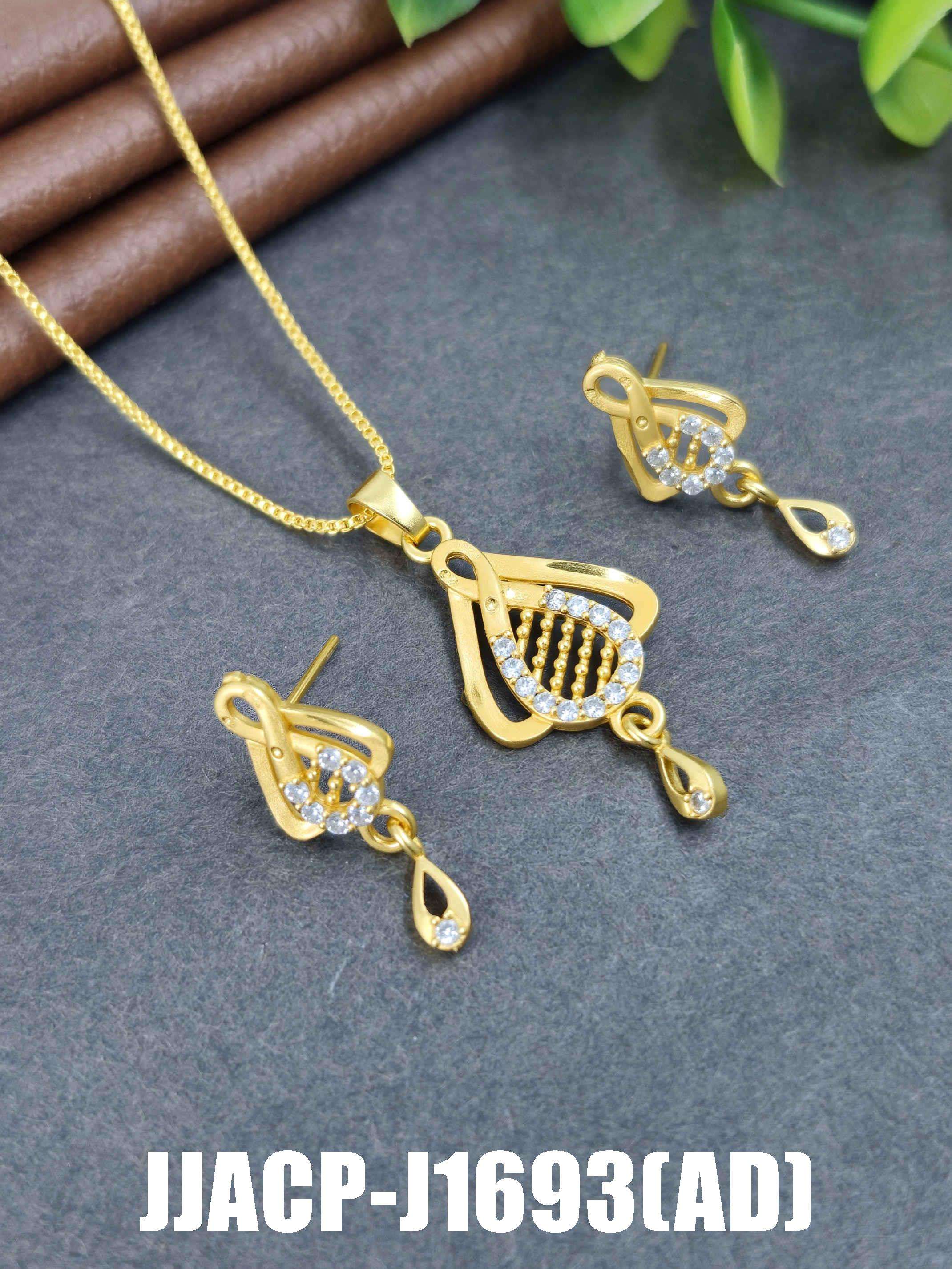 สีเหลืองทอง