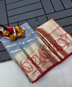 Élégant sari en soie pour mariage avec broderie lourde et beau look fantaisie pour les occasions spéciales des femmes - Product Image 5