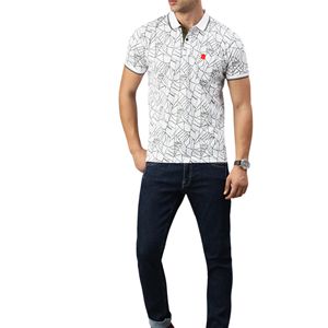 Polo clásico para hombre con estampado AOP, cuello ajustado, manga corta, corte regular, color gris, polo de algodón con estampado personalizado de fábrica. - Product Image 4