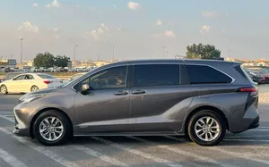 TOYOTA SIENNA LE HÍBRIDA 2021 USADA, Volante a la Izquierda/Derecha - Product Image 2