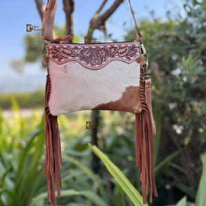 Nuevo Bolso de Mano de Cuero con Flecos Tallados a Mano por Diseñador, Elegante Bolso de Cuero Vacuno con Pelo, Color Bronceado, Bolsos Multiusos para Mujer - Product Image 1