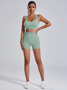 Nouvel ensemble de yoga pour femmes : soutien-gorge de sport et short taille haute – Tenue de gym, fitness et course respirante et extensible - Product Image 2