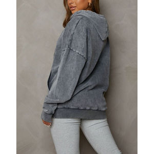 Sweat-shirts à capuche de haute qualité avec logo personnalisé, lourds, délavés à l'acide, confortables, déchirés, pour femmes - Product Image 4