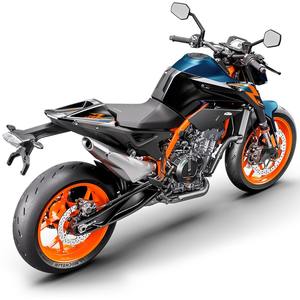 Últimos Modelos 2025 de KTM: Duke 890, Duke 890R Adventure, Lanzados Globalmente - Product Image 2