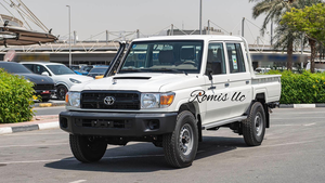 รถมือสอง Toyota Land Cruiser 79 Pickup 5 ประตู 5 ที่นั่ง SUV 8 สูบ 4.5L ดีเซล เกียร์ธรรมดา พวงมาลัยซ้าย เบาะผ้าสีเข้ม ปี 2020 จากเจ้าของคนแรก - Product Image 2