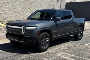 Voiture d'occasion fiable 2022 Rivian R1T Launch Edition - Product Image 5