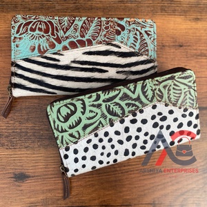 Nuevo diseño occidental en relieve Animal estampado piel cuero carteras elegante hecho a mano tallado cuero teléfono casos lujo mujeres embragues - Product Image 1