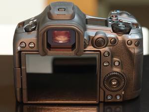 กล้อง EOS R5 Mark II รุ่นใหม่ล่าสุด ระดับมืออาชีพ ถ่ายภาพ 8K ฟูลเฟรม ช่องใส่การ์ดคู่ - Product Image 3