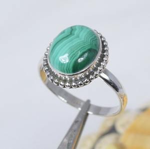 Élégant Forme Ronde Malachite Gemme Solide 925 Bague En Argent Sterling Vert Gemstone Fine Jewellery Bague En Argent Pour Cadeau - Product Image 4
