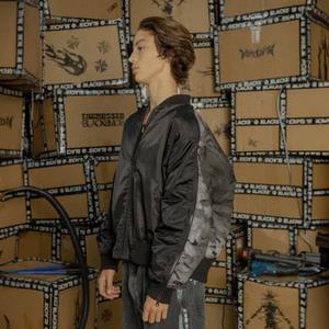 Bomber à panneaux camouflage rétro en détresse personnalisé OEM Vestes pour hommes - Product Image 1
