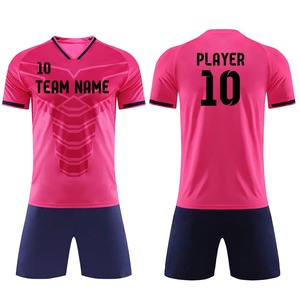Maillot de football en polyester avec impression par sublimation, dernier design, uniforme de football personnalisé - Product Image 1