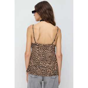 เสื้อทอเนื้อเบา - Product Image 4