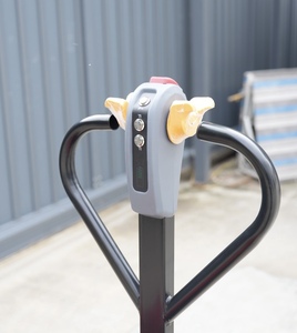 Transpaleta Eléctrica con Capacidad de Carga de 3 Toneladas, Longitud de Horquilla de 1500 mm, Uso Interior/Exterior, 1 Año de Garantía - Product Image 2