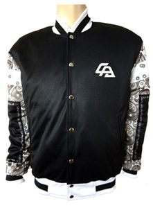 Blouson aviateur en satin personnalisé pour hommes, style universitaire brodé à la mode avec col montant et logo sur le devant Vente en gros - Product Image 3