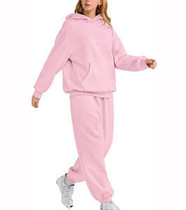 2025 nueva llegada ropa de entrenamiento estampada cómoda para mujer chándales de invierno de moda para mujer al por mayor OEM tamaño adulto - Product Image 1