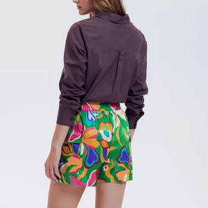 Pantalones cortos de mujer hechos a medida de tamaño adulto nuevo estilo en color sólido recién llegados pantalones cortos de verano ligeros para mujer - Product Image 3