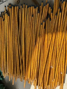 Natural <b>Wooden</b> <b>Broom</b> <b>Handle</b>, Smooth Surface, Heavy Duty for Household Cleaning - Product Image 4