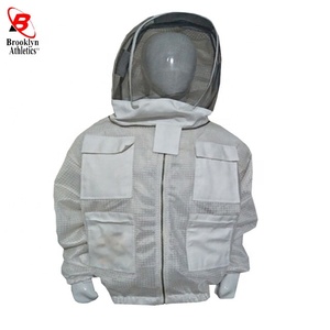 Chaqueta de Apicultura Profesional Keeper con Capucha y Velo, 100% Algodón, Ventilada, con Características de Protección y Seguridad - Product Image 2