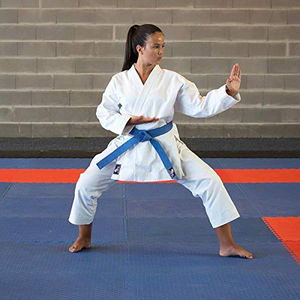 Uniforme de Karate para hombres y mujeres, diseñado para la comodidad y el rendimiento - Product Image 3