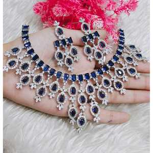 Conjunto de Joyería Fina Blue Kiara Estilo Vintage con Circonita, Perla, Diamante, Chapado en Oro y Rodio para Regalo de Boda, Acero Inoxidable - Product Image 1