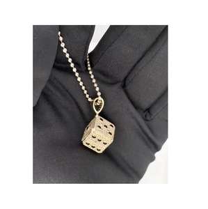 Lujo 10K Oro Hip Hop Cap Colgante con diamantes cultivados en laboratorio | Colgantes y dijes de diamantes personalizados Fabricante al por mayor - Product Image 4