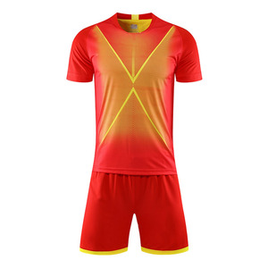 2023 personnalisé été hiver maillot de football Kit haute qualité Football uniforme usine en gros vêtements de football - Product Image 2