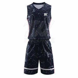 Uniforme de basket-ball personnalisé de haute qualité en polyester pour sports de plein air - Product Image 1