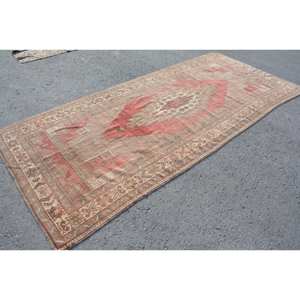 Tapis en laine turque rouge et beige de 5x11,3 pieds, motif patchwork tissé à plat pour décor de salon avec support en latex - Product Image 3