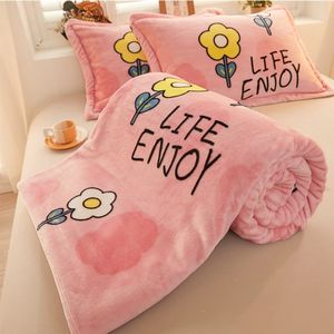 Nouvelle couverture colorée douce et confortable - Product Image 2