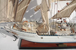 Gia Nhien Manufacturer Approve Custom Design Low MOQ CHRISTIAN RADICH <b>WOODEN</b> <b>MODEL</b> TALL SHIP with HIGH QUALITY - Product Image 6