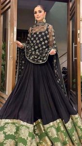 DERNIÈRE ROBE NOIRE AVEC ROBE LOURDE ZARI DUPPATA AVEC BELLE BRODERIE ZARDOZI TRAVAIL pour la fête/DAILY BASE @ 2024 - Product Image 2