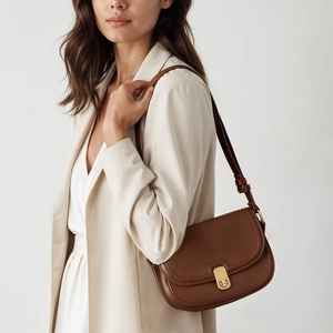 New High Quality Full Grain Genuine Leather Duffel Travel <b>Weekend</b> Overnight Duffle <b>Bag</b> for <b>Men</b> Custom Cowhide Leather <b>Bag</b> - Product Image 4