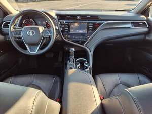 Bastante usado 2018 Toyo-ta Camry XSE - Product Image 4