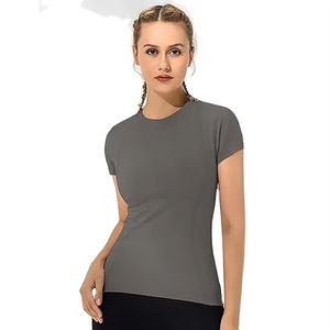 Vente en gros 100% coton T-shirt femme personnalisé de haute qualité imprimant votre t-shirt décontracté hommes t-shirts graphiques chemise femme surdimensionnée - Product Image 5