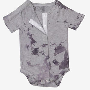 บอดี้สูทสำหรับทารกแบบเข้า-ออกแนวตั้งสีเทาสไตล์กำหนดเองบอดี้สูทแบบปรับไหล่หนีบเข้าได้เสื้อผ้าแบบท่อและพอร์ตเสื้อผ้าแบบ Nicu/Picu - Product Image 3