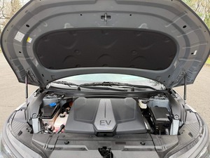 LUXURY RIDE 2023 EV6 GT AWD, 576 hp, Motor Dual, Tracción en las Cuatro Ruedas, Gris Mate Acero - Product Image 6