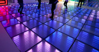 Eagerled P2.5 P3.9 IP65 Éclairage de scène interactif magnétique 3D pour fêtes, mariage, lumière LED, piste de danse LED