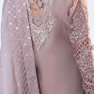 Costume décontracté prêt à porter avec haut élégant à manches longues et bas assortis conçu pour le bureau Style de rue et usage quotidien - Product Image 6