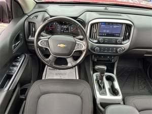 CLEAN 2021 Chevrolet Colorado LT Crew Cab 4WD Direction gauche - Product Image 2