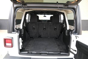 W-arlock 4dr C-rew C-ab 4WD 5.6 ft SB, usado en buen estado - Product Image 5