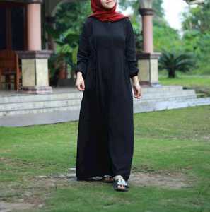 Service OEM Femmes à la mode Moderne Couleur Verte Femmes Style Modeste Femmes Abayas Musulmanes Élégantes Abayas - Product Image 4