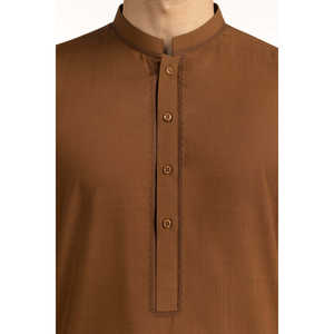 Trajes Bordados de Corte Regular con Botonadura Sencilla, Modelo SK-EMB25-002 - Product Image 1