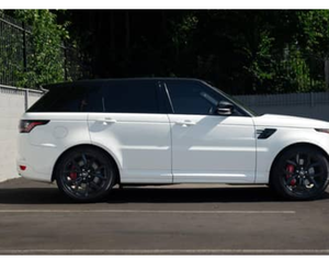 Range Rover Sport SUV 2022 Usado, Volante a la Izquierda, Tracción en las Cuatro Ruedas, Motor de 4L de Aspiración Natural, Gasolina Híbrido Eléctrico, Control de Crucero ACC - Product Image 5