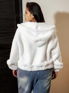 Sweat à capuche en polaire Sherpa d'hiver pour femmes avec fermeture éclair en fourrure et personnalisation complète Badge tendance décoration col à capuche - Product Image 5